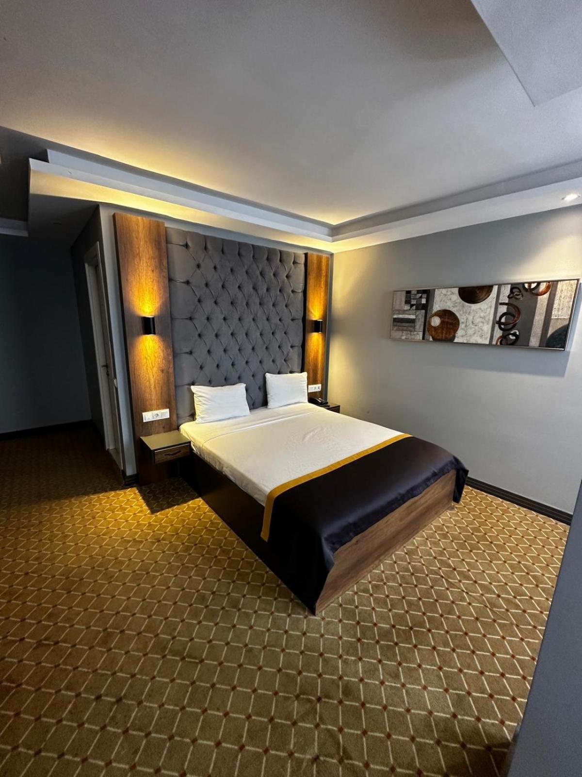 Eniza Hotel Мерсін Екстер'єр фото