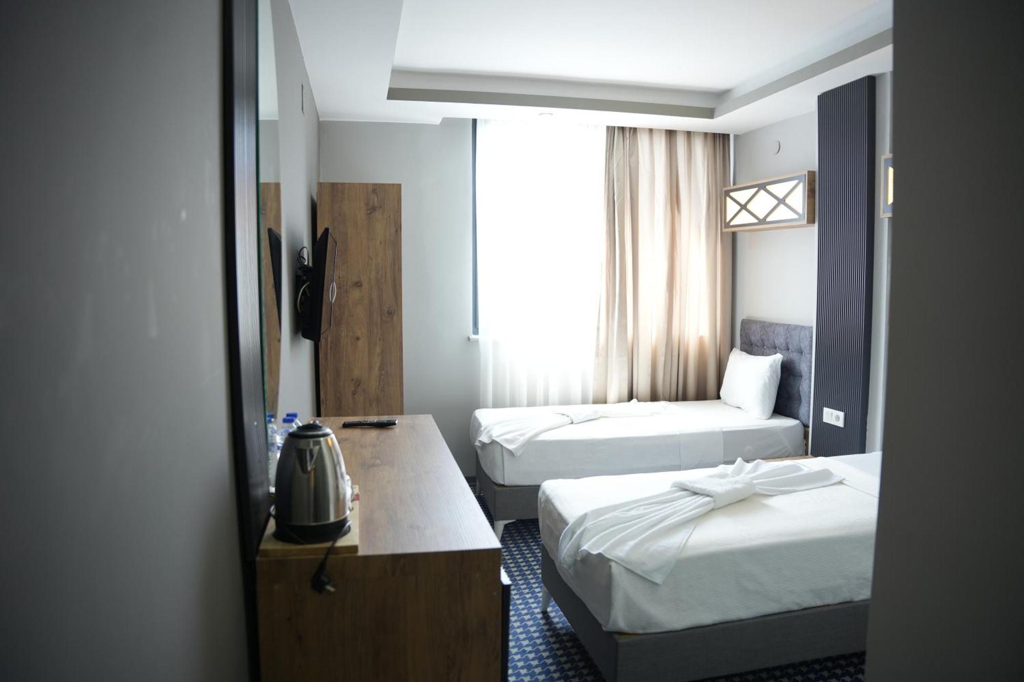 Eniza Hotel Мерсін Екстер'єр фото